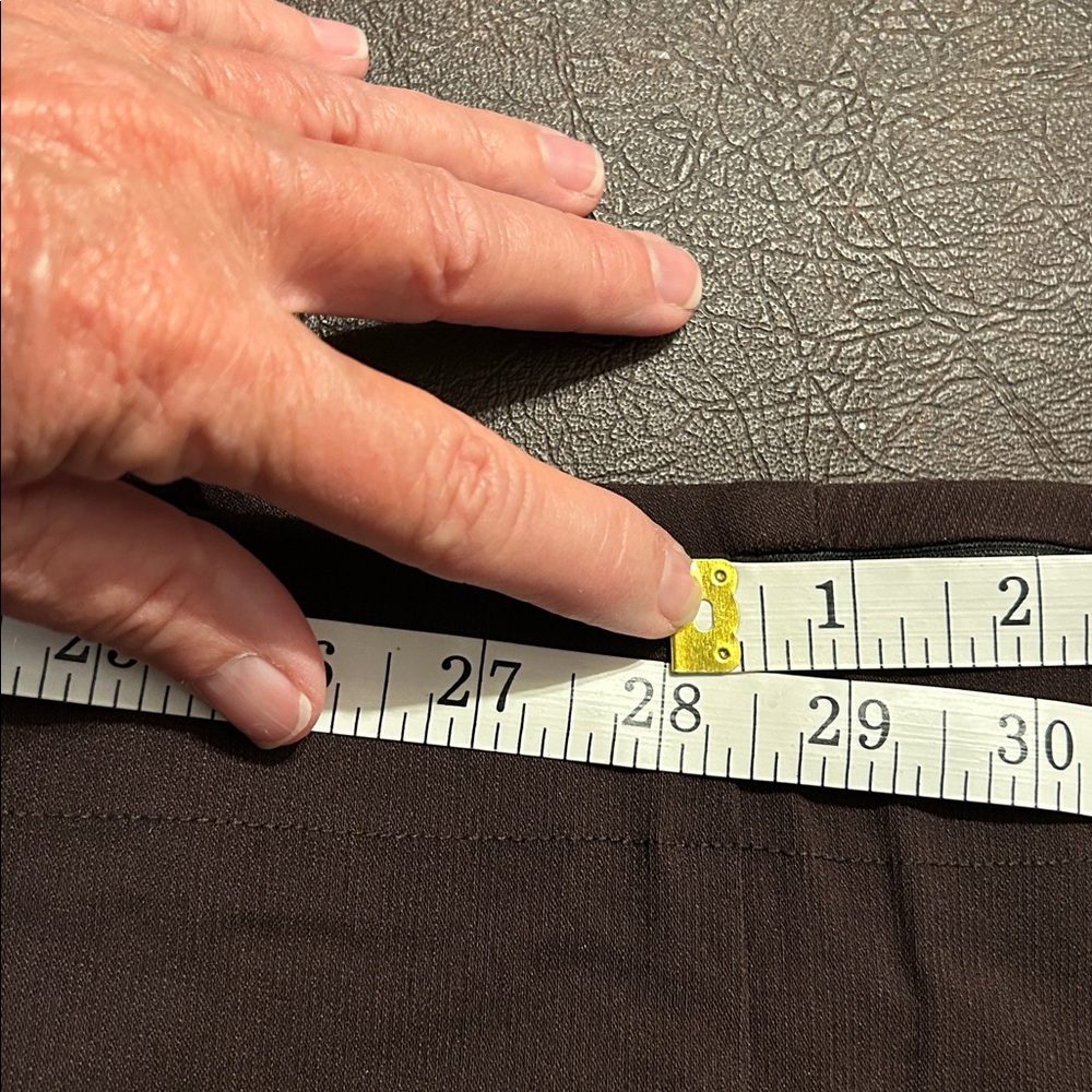 Van Heusen Womens Dark Brown Chinos -Size 0 Short. Pull on. - Picture 10 of 10